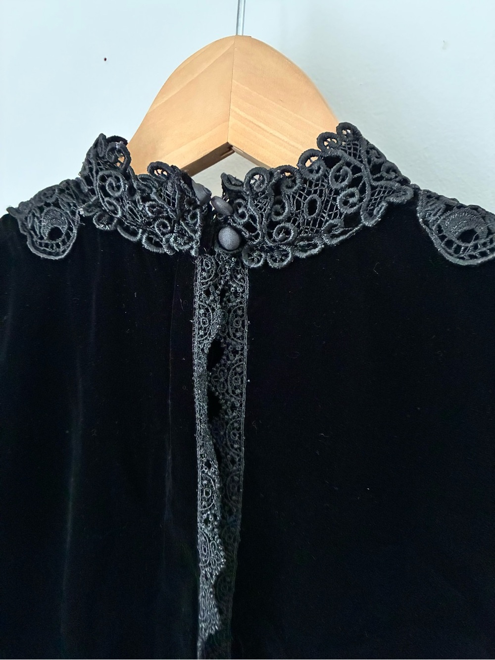 Jessica McClintock Black Velvet Lace High Neck Long Sleeve Midi Dress 6 - Picture 6 of 6